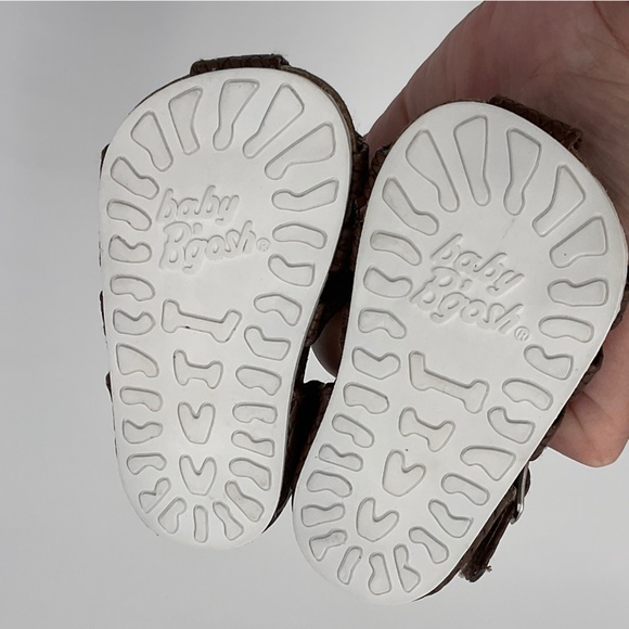 Osh Kosh Baby B’Gosh NWOT Strappy Braided Sandal Faux Leather Brown Classic 2M - Picture 5 of 14